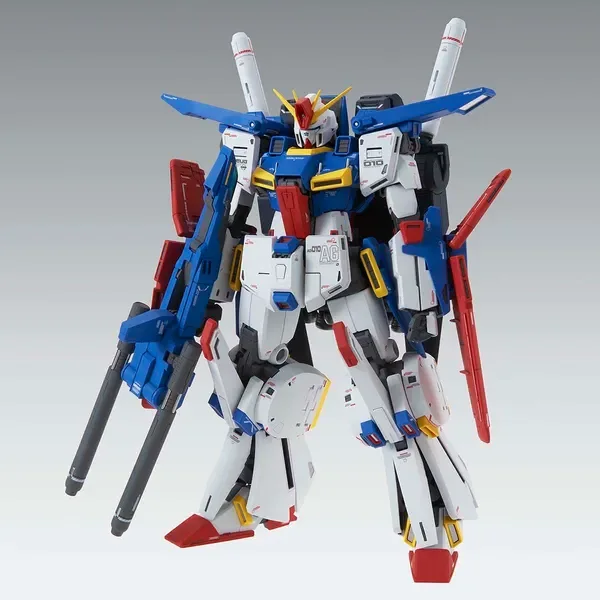 MG 1/100 ダブルゼータガンダム Ver.Kaの公式の商品写真。白と青の大柄な機体がダブル・ビーム・ライフルを持っている