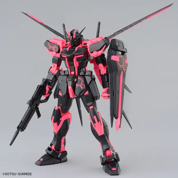 MG 1/100 エールストライクガンダム Ver.RM